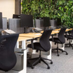 Tips on using modern office furniture systems for space gains