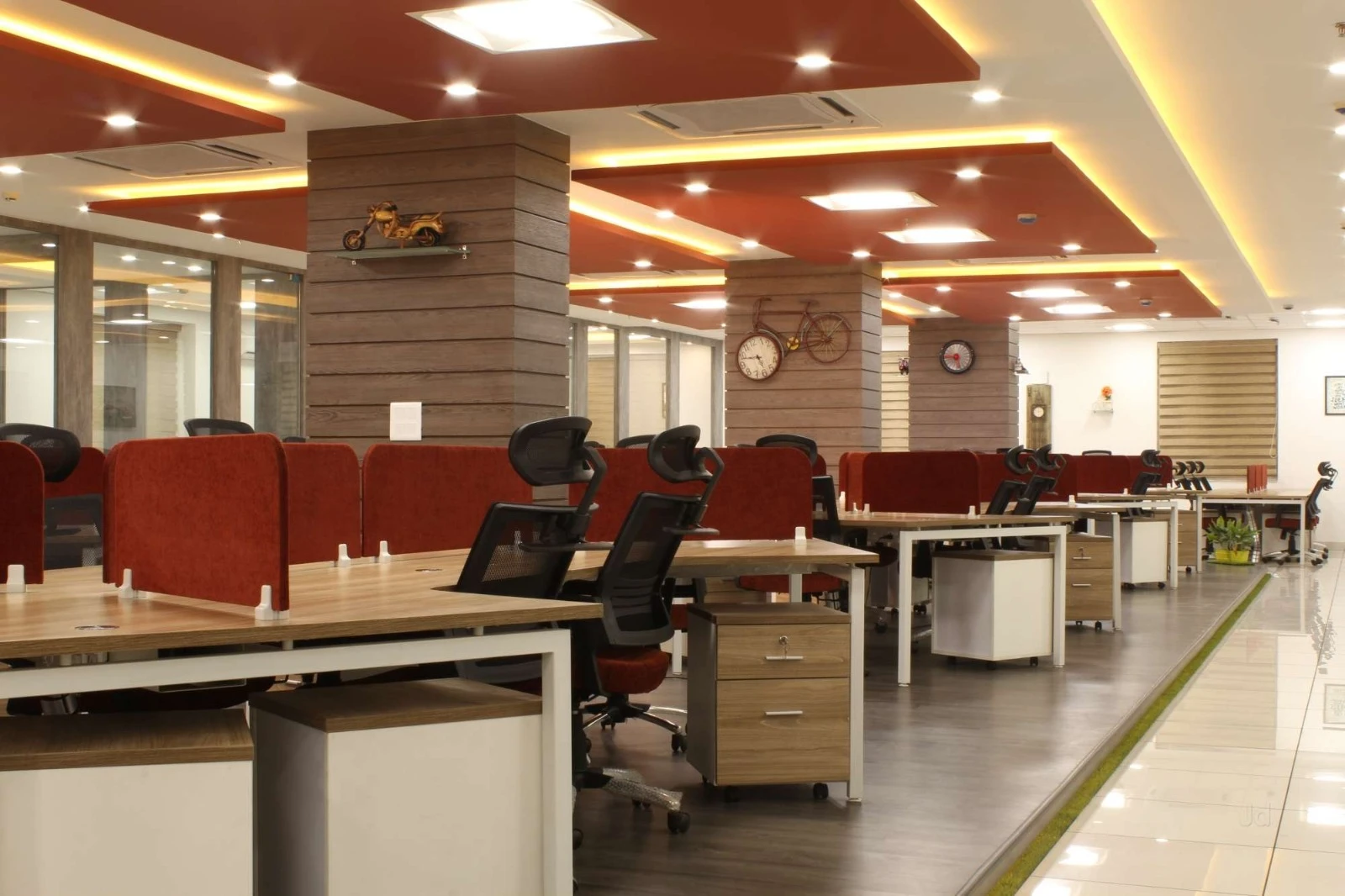The Role of Natural Materials in Premium Office Design