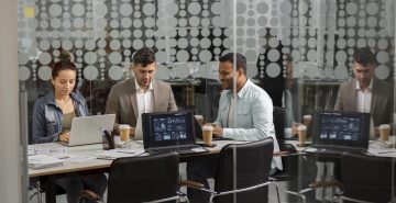 Technology in Modern Offices Improving Comfort and Efficiency